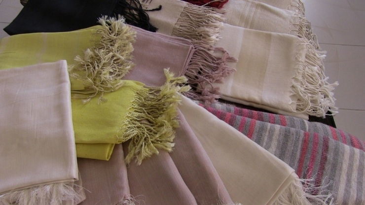 Samandağ İpeği Ellerinde Hayat Buluyor