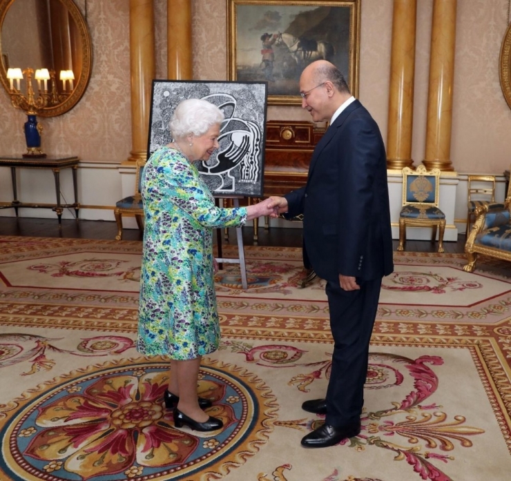 Kraliçe Elizabeth, 2003’ten Buyana İlk Kez Irak Cumhurbaşkanını Kabul Etti