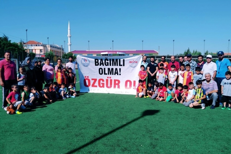 Spor Yaparak ‘Uyuşturucuya Hayır’ Dediler