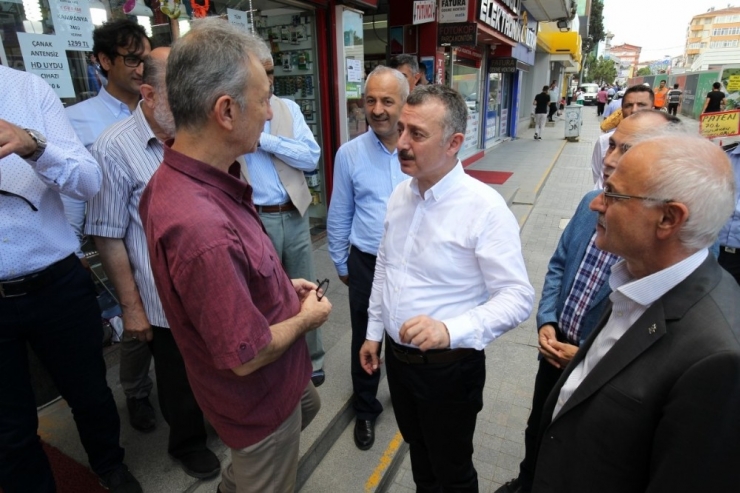 Belediye Başkanları Gebze Esnafını Ziyaret Etti