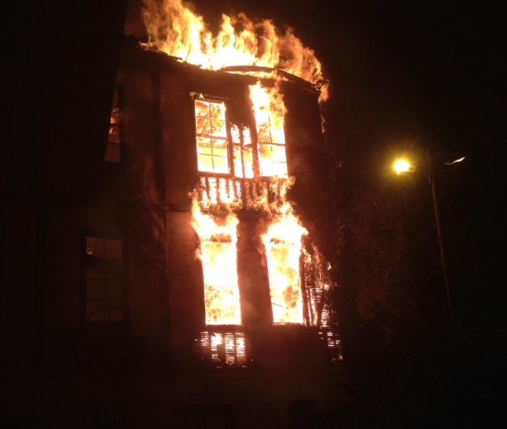 Ordu’da 150 Yıllık Tarihi Bina Kül Oldu