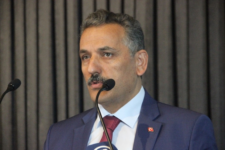 Vali Kaymak: “Maarif Hareketi’nin Özünde Sevgi Var”