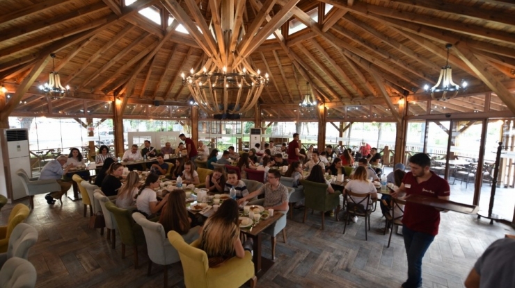 Başkan Çerçi Makedon Öğrencileri Ağırladı