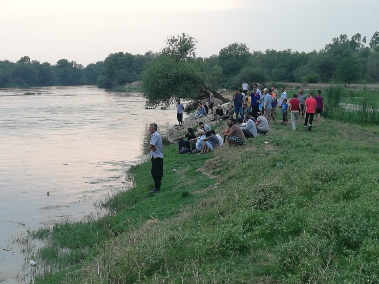 Balık Avladığı Nehirde Kayboldu