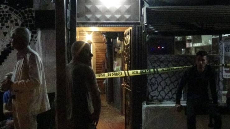 Diyarbakır’da Kafeye Silahlı Saldırı: 1 Yaralı