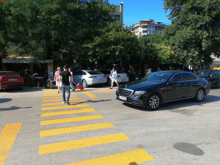 Polis, Yaya Önceliği Denetimi Yaptı