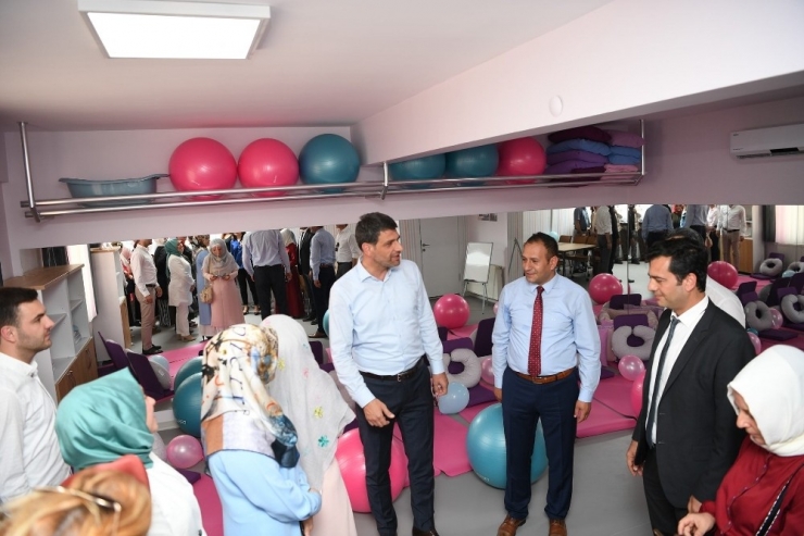 Kartepe Gebe Eğitim Sınıfı Açıldı