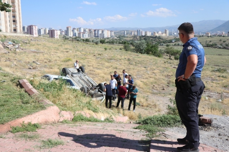 Çarparak Uçuruma Yuvarladığı Araçtaki Şahsı Öldüren Zanlı Adliyeye Sevk Edildi