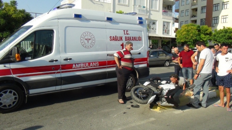 İki Ayrı Kazada İki Motosiklet Sürücüsü Yaralandı