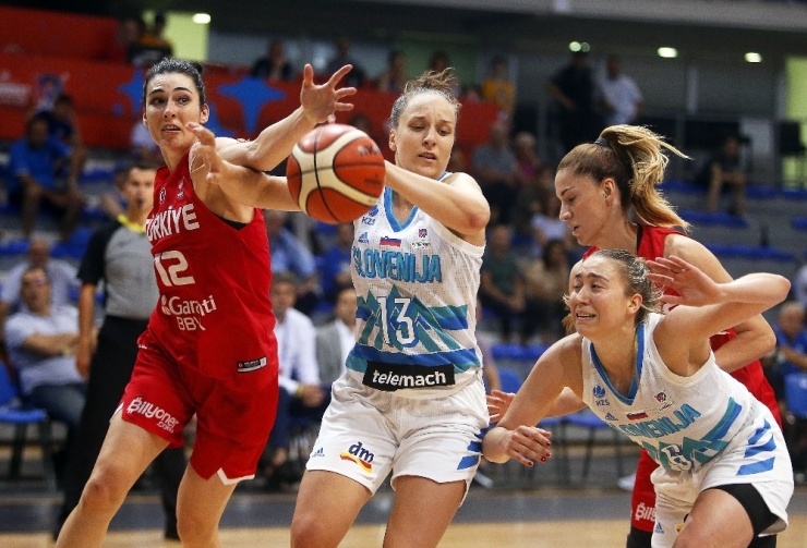 Kadınlar Eurobasket 2019: Slovenya: 62 - Türkiye: 55