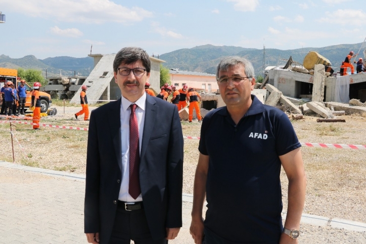 Öğretmenlere Arama Kurtarma Eğitimi Verildi