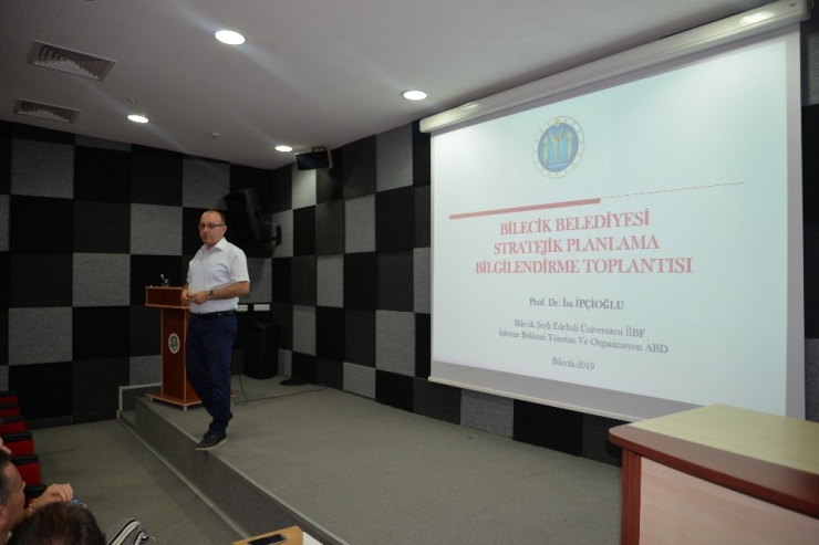 Stratejik Planlama Bilgilendirme Toplantısı Yapıldı