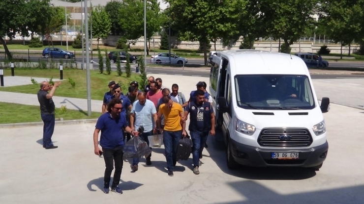14 İlde Fetö’den Yakalananlar Adliyeye Sevk Edildi