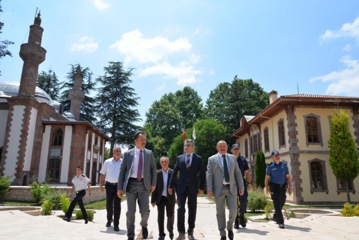 Vali Şentürk, Köy Ve Mahalle Muhtarlarıyla Bir Araya Geldi