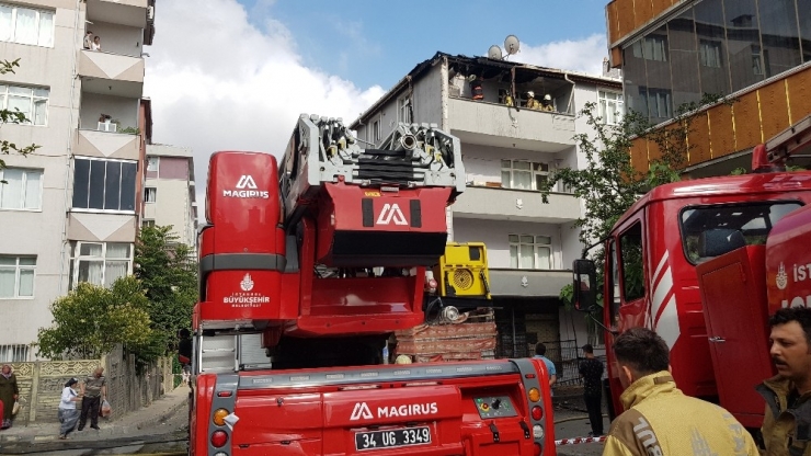 Küçükçekmece’de Korkutan Yangın