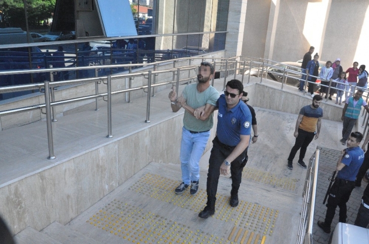 Uyuşturucudan Yakalanan Zanlılar; "Adalet İstiyoruz, Güzel Süsleyin" Dedi