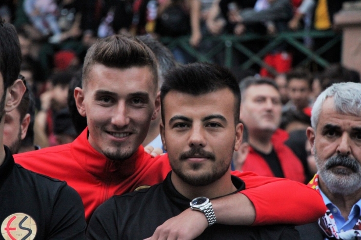 Eskişehirspor’un Yıldızından Transfer Açıklaması