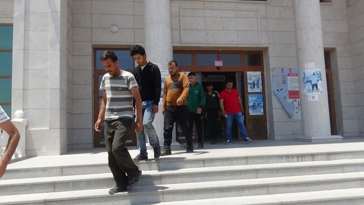 Hatay’da 8 Göçmen Yakalandı