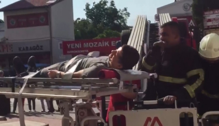 Hatay İtfaiyesinden Gerçekleri Aratmayan Hasta Kurtarma Tatbikatı