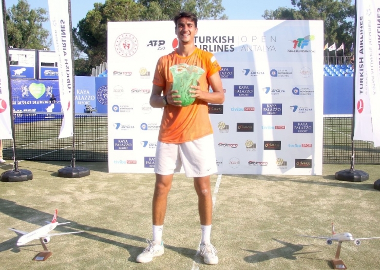 Antalya Open’da Şampiyon Lorenzo Sonego
