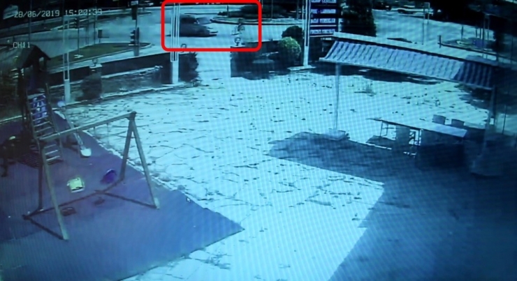 Küçük Nejdet’in Bisikleti İle Ölüme Gittiği An Güvenlik Kamerasında