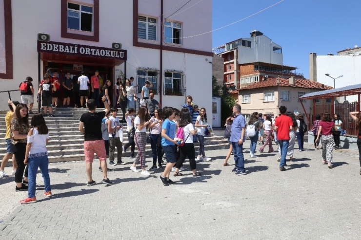 Robert Lisesi Öğrencilerinden Bilecik’e Ziyaret