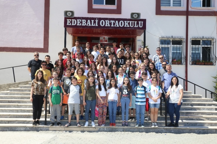 Robert Lisesi Öğrencilerinden Bilecik’e Ziyaret