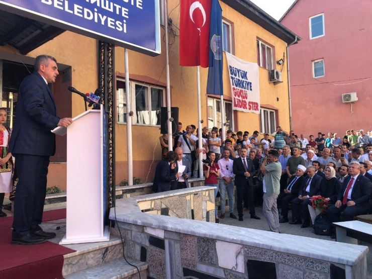 Beyazgül Makedonyalıları Şanlıurfa’ya Davet Etti