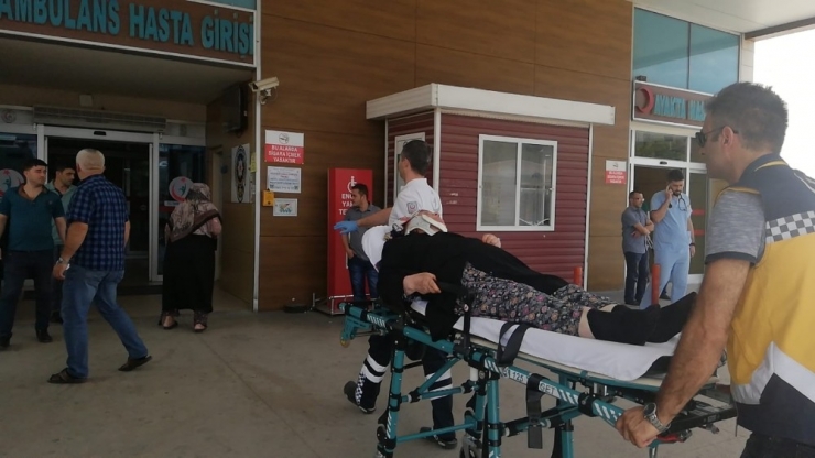 Oğlunun Kullandığı Motosikletten Düştü