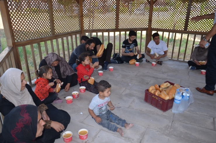 Hatay’da 23 Kaçak Göçmen Yakalandı