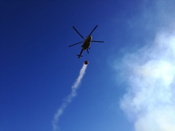 Yazlık Sitelerin Yanında Başlayan Yangın Devam Ediyor