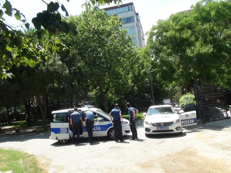 Şişli’de Parkta Yürüyüş Yapan Öğrenciye Gasp Dehşeti
