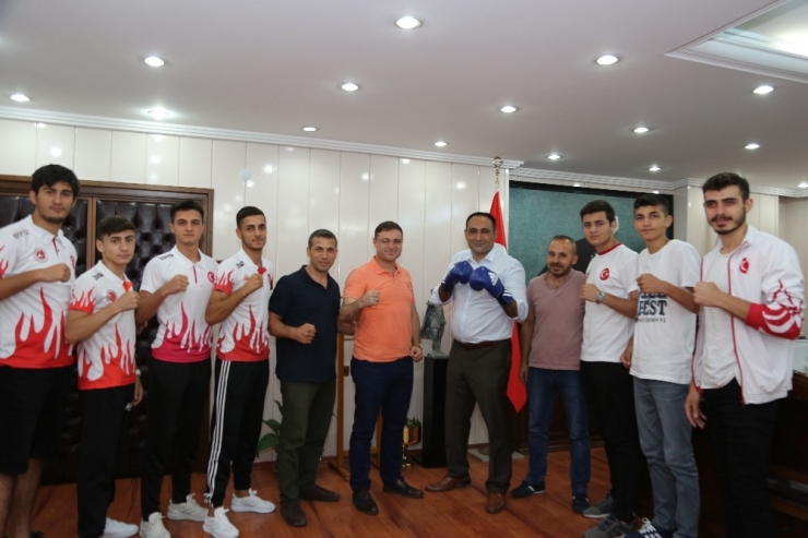 Yılmaz: "Amatör Sporun Yanındayız"