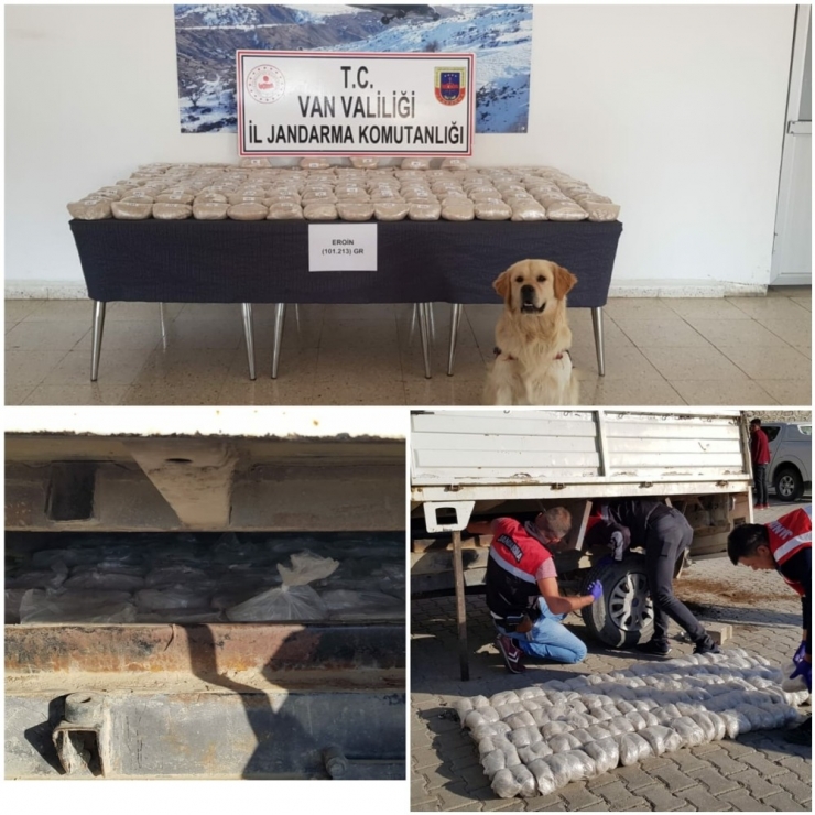 Koyun Yüklü Kamyonette 101 Kilo 213 Gram Eroin Ele Geçirildi
