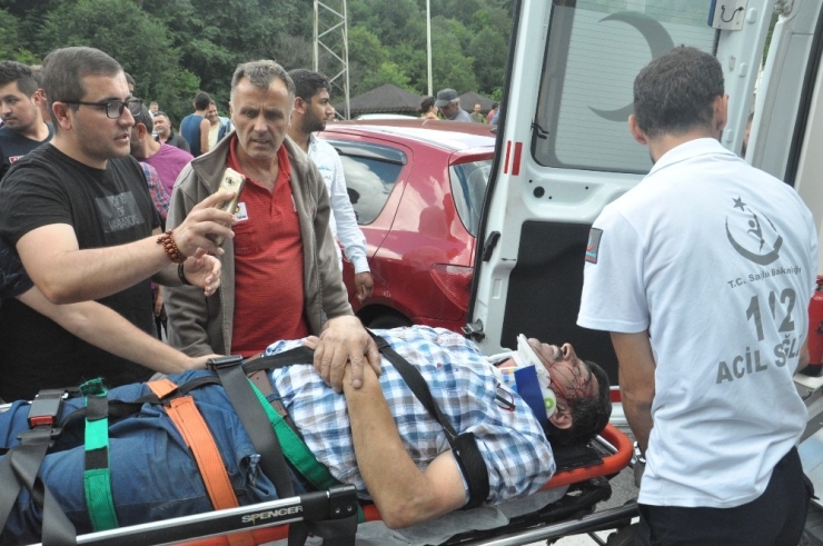 Zonguldak’ta Meydana Gelen Kazada 1’i Ağır 5 Kişi Yaralandı