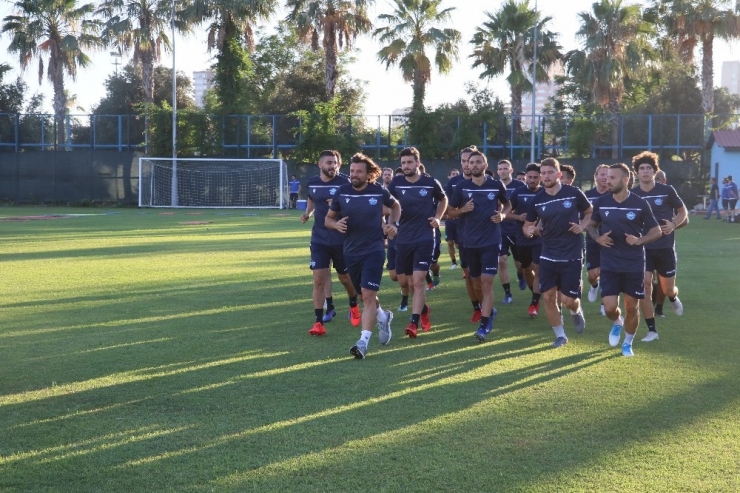 Ümit Özat: "Sağlam Bir Kadro İle Sezona Gireceğiz”