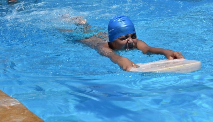 Nazilli’de Yüzme Kursları Başladı