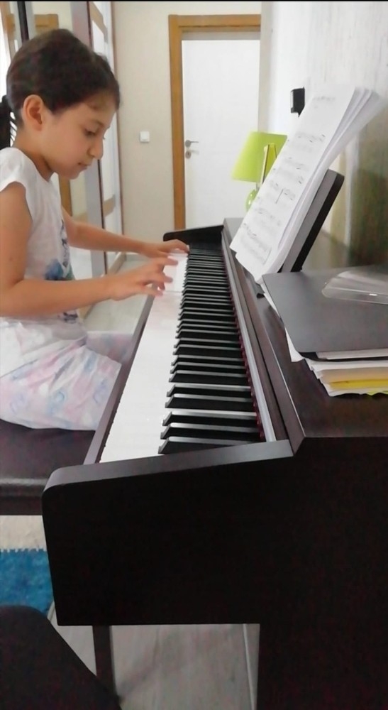 Erganili 10 Yaşındaki Ada’dan Büyük Başarı