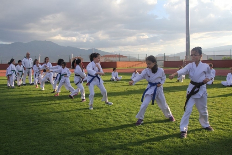 Yaz Spor Okulları Başladı