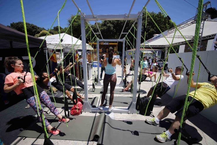 İki Günde Binlerce İnsan Spora Koştu