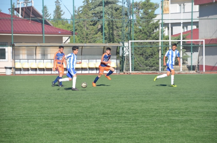 Amatör Maçta Gol Yağmuru