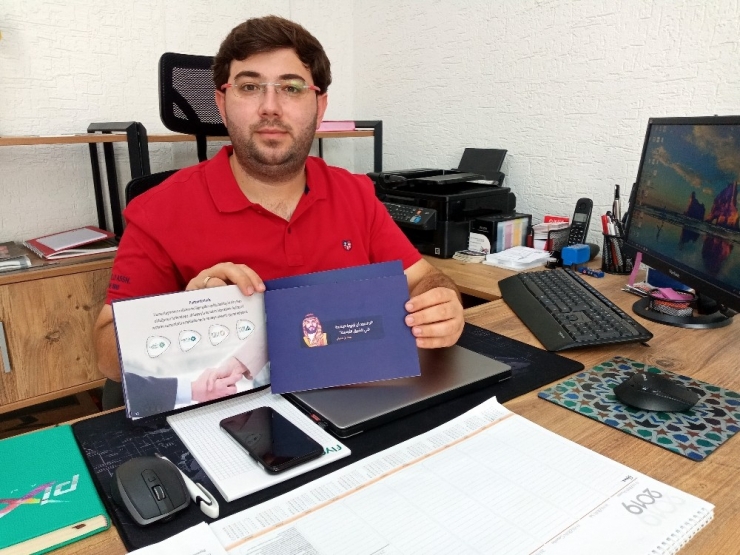 Kraliyet Ailesi Bursalı Genç Girişimciyi Tercih Etti