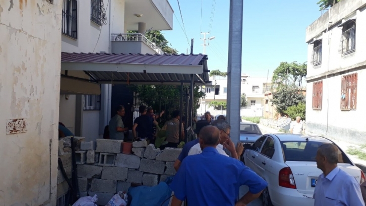 Tarsus’ta Bir Kişi Av Tüfeğini Temizlerken Kendini Vurdu