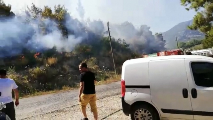 Antalya’daki Orman Yangını Kontrol Altına Alındı