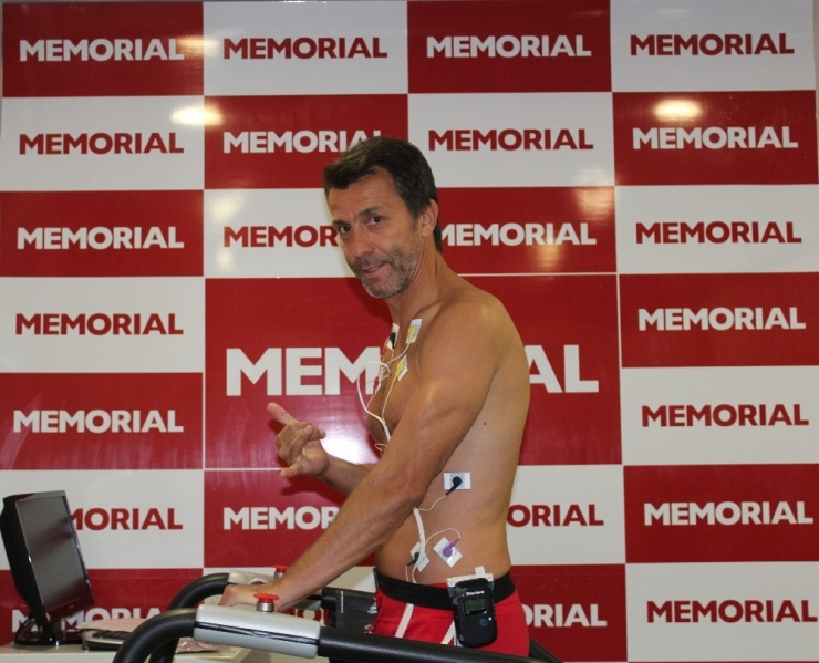 Antalyasporlu Futbolcuların Ve Teknik Heyetin Sağlık Kontrolleri Yapıldı