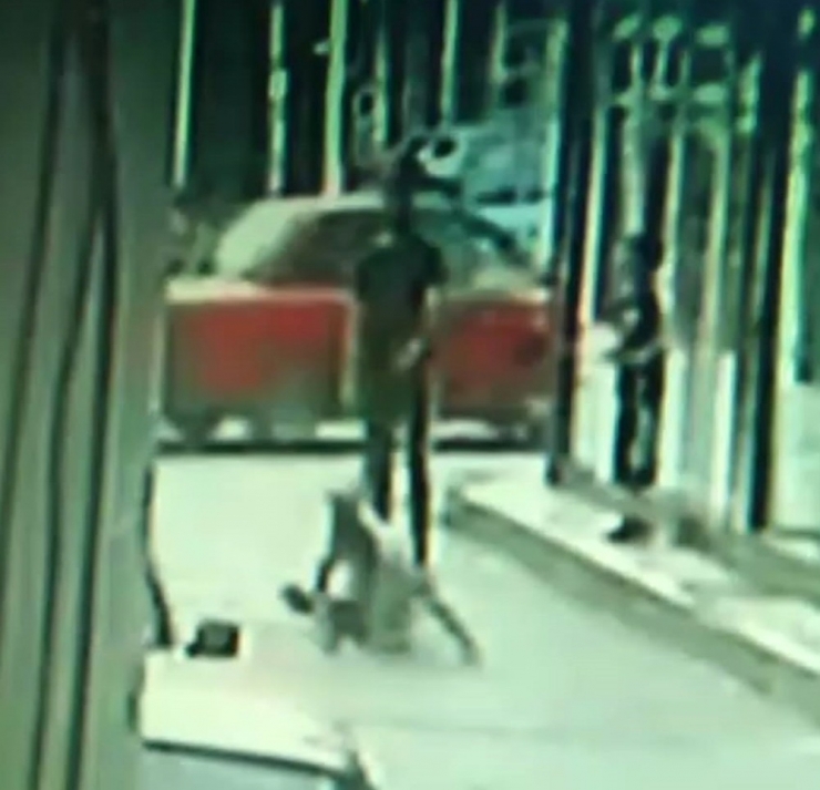 Başından Bıçakladığı Genci Böyle Öldürdü