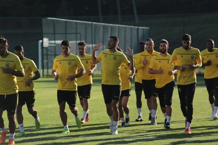Evkur Yeni Malatyaspor Bolu Kampında Tempoyu Arttırdı