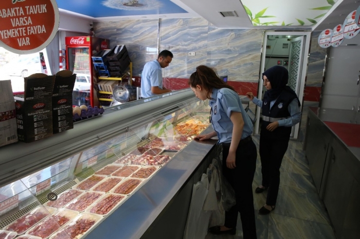 Haliliye’de Kasaplar Denetlendi