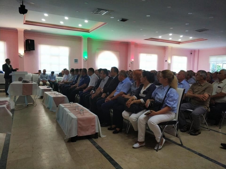 Muhtarlara Hizmet İçi Eğitim Semineri