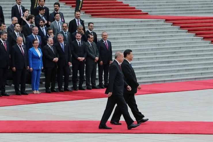 Bakan Akar Çin’e Gitti